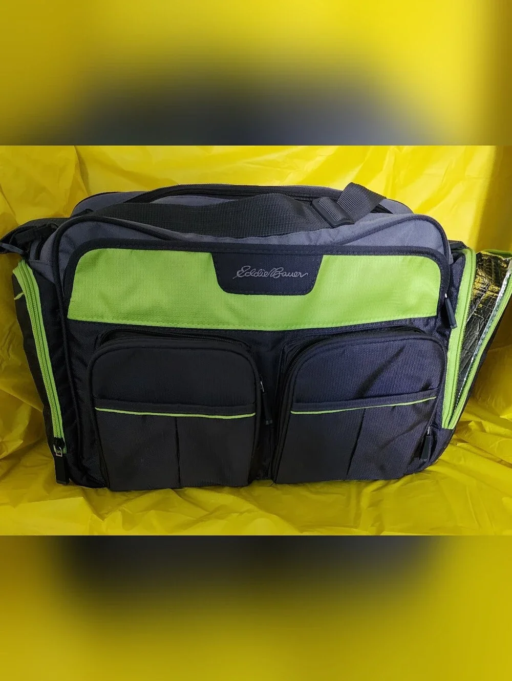 Eddie Bauer Duffle Bag Carrying Strap Insulated Bottle Holder Many Compartments.